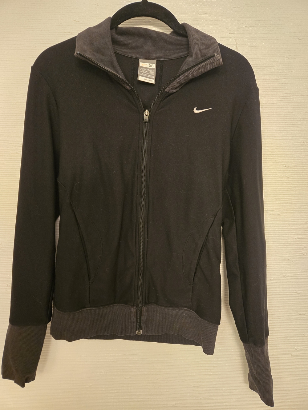 Nike Full-Zip Jacket in Black - Women's XS